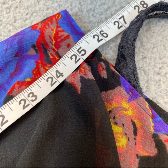 Intimately Free People‎ Lace Bodysuit Sz Small Floral with Coverup Sexy feminine - Picture 14 of 15